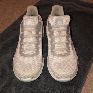 women’s Adidas cloudfoam Ortholite running shoes